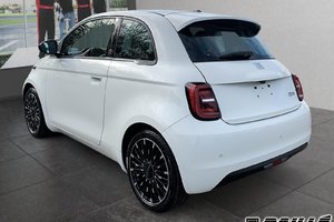 2025 Fiat 500e RED