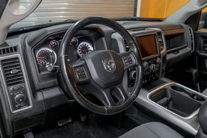 Ram 1500 Classic NIGHT EDITION CREW 4X4 V8 *SIÈGES / VOLANT CHAUFF* 2023