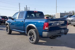 2024 Ram 1500 Classic WARLOCK CREW V8 4X4 *SIEGES CHAUFF* CARPLAY *PROMO