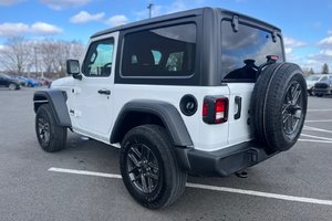 Jeep Wrangler SPORT S 2025