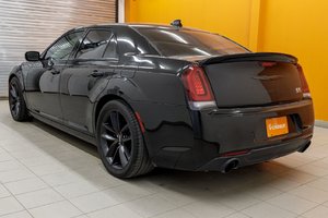 Chrysler 300 C HEMI SRT *TOIT* NAV *BREMBO* SIEGES VENT *KARDON 2023