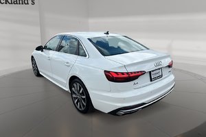 2023 Audi A4 45 2.0T Komfort quattro 7sp S Tronic