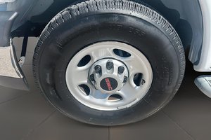 2022 GMC Savana Cargo 2500 135wb 2WD
