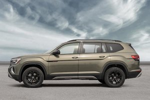 2024 Volkswagen Atlas Peak Edition