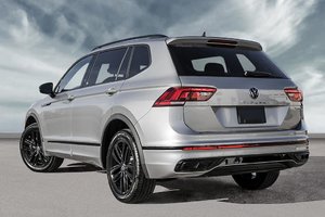 Volkswagen Tiguan Comfortline R-Line Black Edition 2024