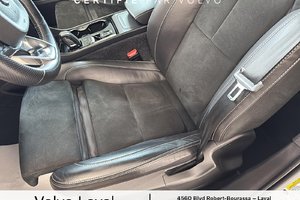 2021 Volvo XC40 R-Design