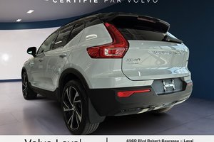 2021 Volvo XC40 R-Design