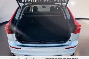 Volvo XC60 Ultimate Dark Theme B6 2023