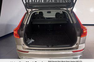 Volvo XC60 Plus Bright Theme 2023