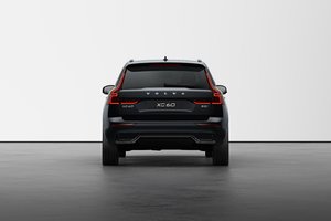 2025 Volvo XC60 Ultra Dark Theme