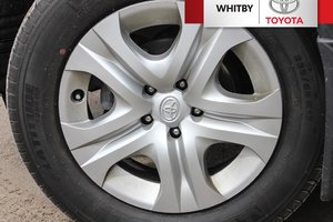 2015 Toyota RAV4 LE AWD LE