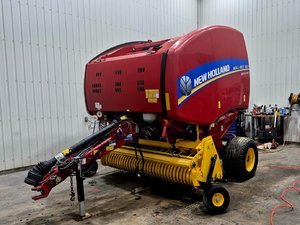 New Holland Roll-Belt 450  2017