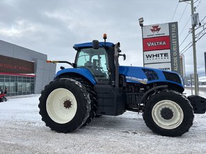 New Holland T8.300  2012