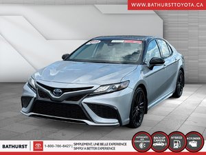 2022 Toyota Camry Hybrid XSE