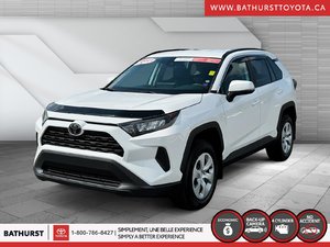 Toyota RAV4 LE 2021