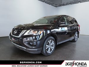 Nissan Pathfinder S 2020