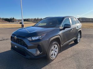 2020 Toyota RAV4 LE AWD