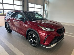 Toyota Highlander XSE 2021