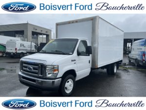 2011 Ford Econoline E-450 Super renforcé 158 po DRW