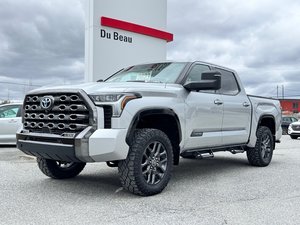 Toyota Tundra PLATINUM HYBRIDE / TOWING PACKAGE / LIFT KIT + PNEUS WRANGLER / ATTACHE SELETTE 2023