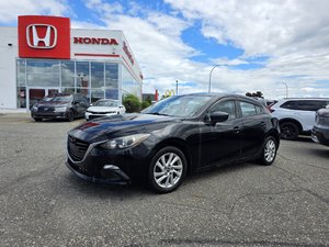 2014  Mazda3 GS-SKY