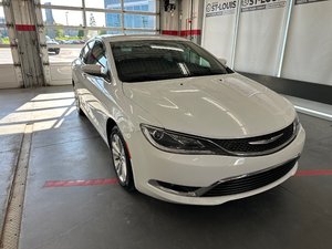 Chrysler 200 Limited 2015