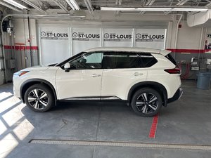 Nissan Rogue Platinum 2023