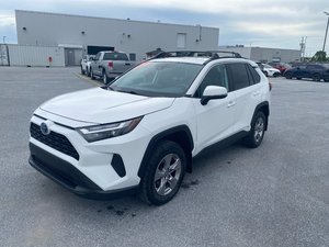 Toyota RAV4 Hybrid XLE 2022
