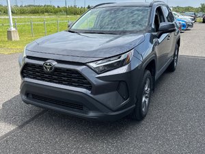 Toyota RAV4 XLE 2022