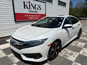 2018 Honda Civic Touring - sunroof, power seats, reverse camera