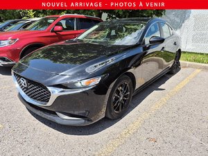 Mazda3 GX 2022