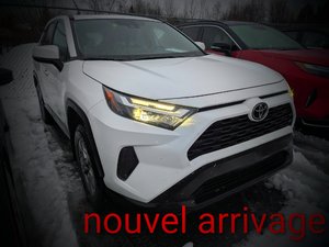 2024 Toyota RAV4 XLE AWD, GARANTIE JUSQU EN 2028,
