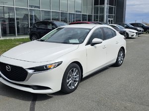 Mazda3 GX 2023