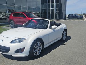 Mazda MX-5 GX 2010
