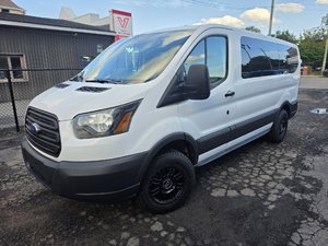 2015 Ford Transit Wagon 8 passagers