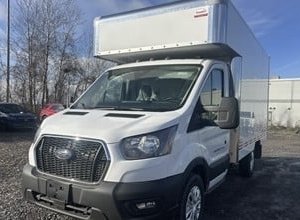 Ford T-250 CUBE 14' 14 PIEDS ROUE SIMPLE *OVERCAB* 2023