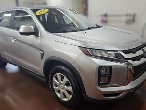2022 Mitsubishi RVR ES