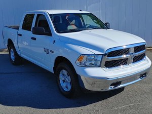 2023 Ram 1500 Classic SLT | 5.7 Hemi | 4x4 | Cam | USB | Bluetooth
