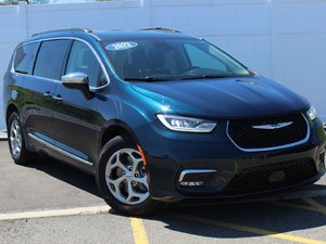2023 Chrysler Pacifica Limited | Leather | Roof | Nav | Warranty to 2028