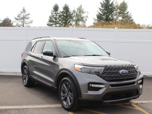 2022 Ford Explorer XLT | SunRoof | HtdSeats | Cam | Bluetooth | Aux