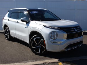 2023 Mitsubishi OUTLANDER PHEV GT | Roof | HtdSeats | Warranty to