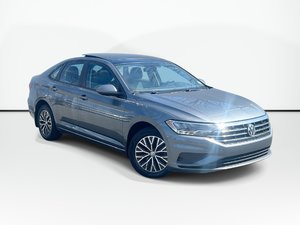 2019 Volkswagen Jetta Highline | Leather | Roof | Cam | USB | HtdSeats
