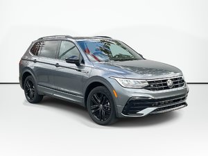 2022 Volkswagen Tiguan R-Line Black Edition | Leather | Roof | HtdSeats