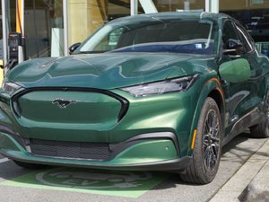 2025 Ford Mustang Mach-E Premium