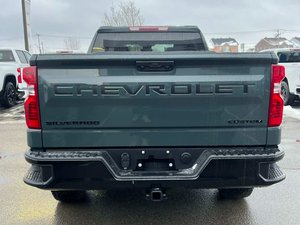 Chevrolet Silverado 1500 Custom Trail Boss 2026