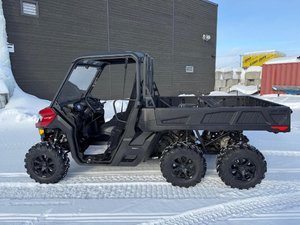 Can-Am DEFENDER 6X6 XT HD10  2024
