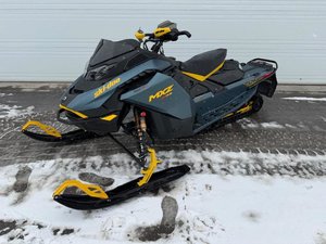 Ski-Doo MXZ XRS COMPETITION TURBO R 850 E-TEC  2026