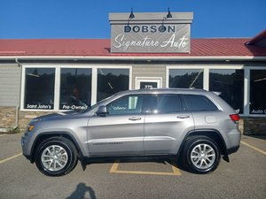 Jeep Grand Cherokee LAREDO 2021