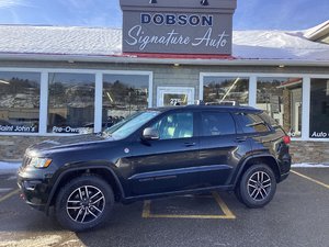 2019 Jeep GRAND CHEROKEE TRAILHAWK