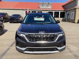 2022 Kia CARNIVAL LX
